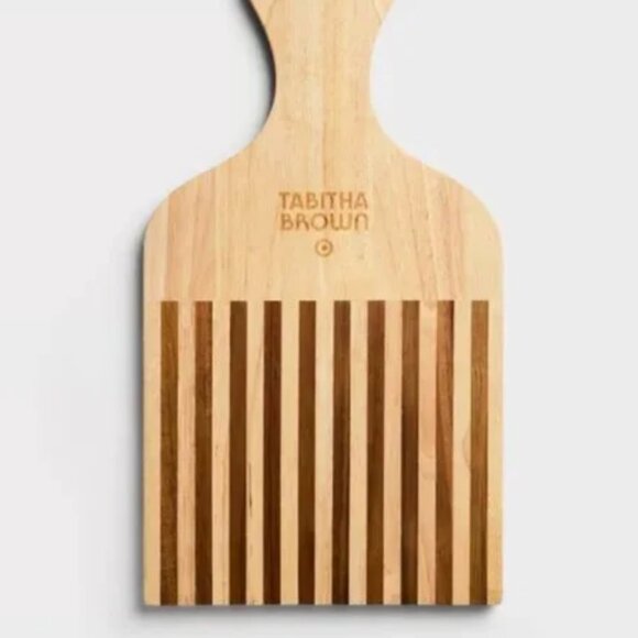 NWT Tabitha Brown Afro Pick Shaped Wood Cutting Board with Handle - Picture 1 of 2